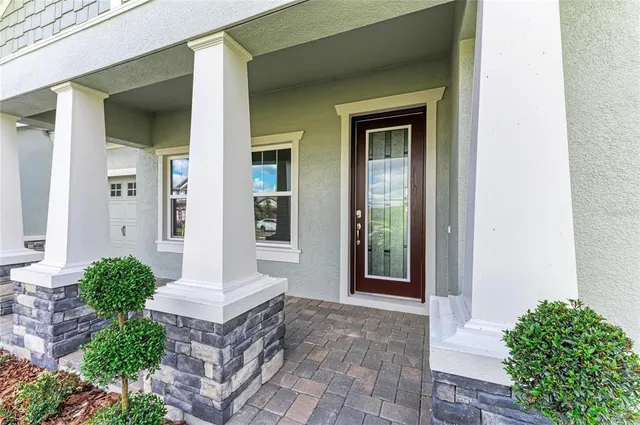 $1,246,809 | 10073 Meadowrun Drive, Lithia, FL 33547