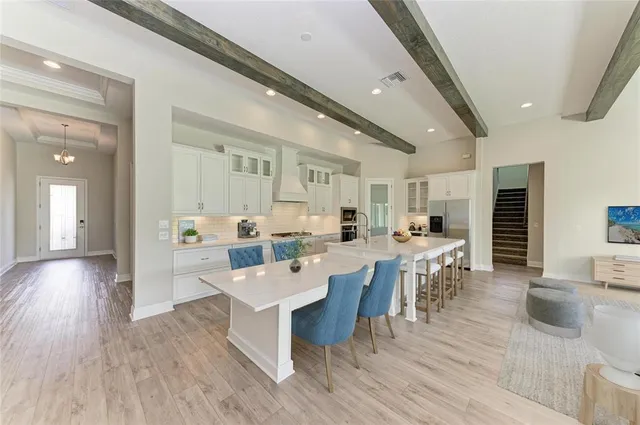 $1,246,809 | 10073 Meadowrun Drive, Lithia, FL 33547