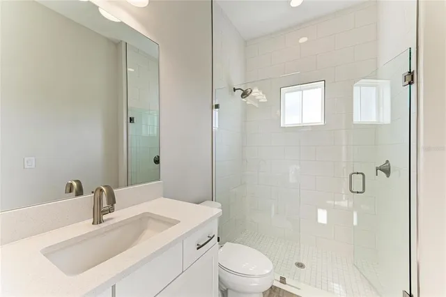 $1,246,809 | 10073 Meadowrun Drive, Lithia, FL 33547