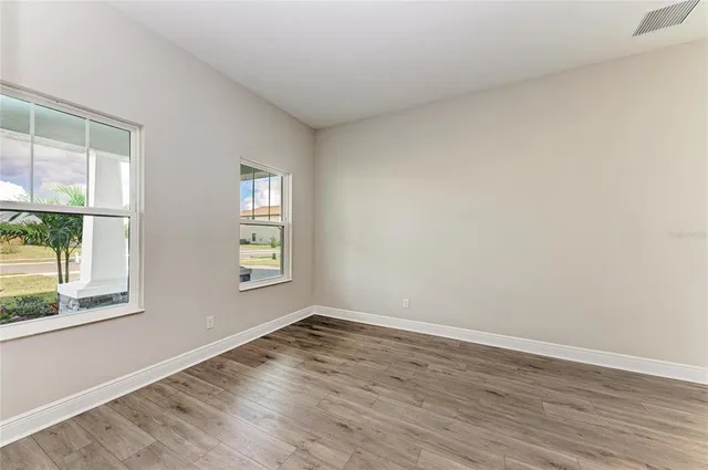 $1,246,809 | 10073 Meadowrun Drive, Lithia, FL 33547