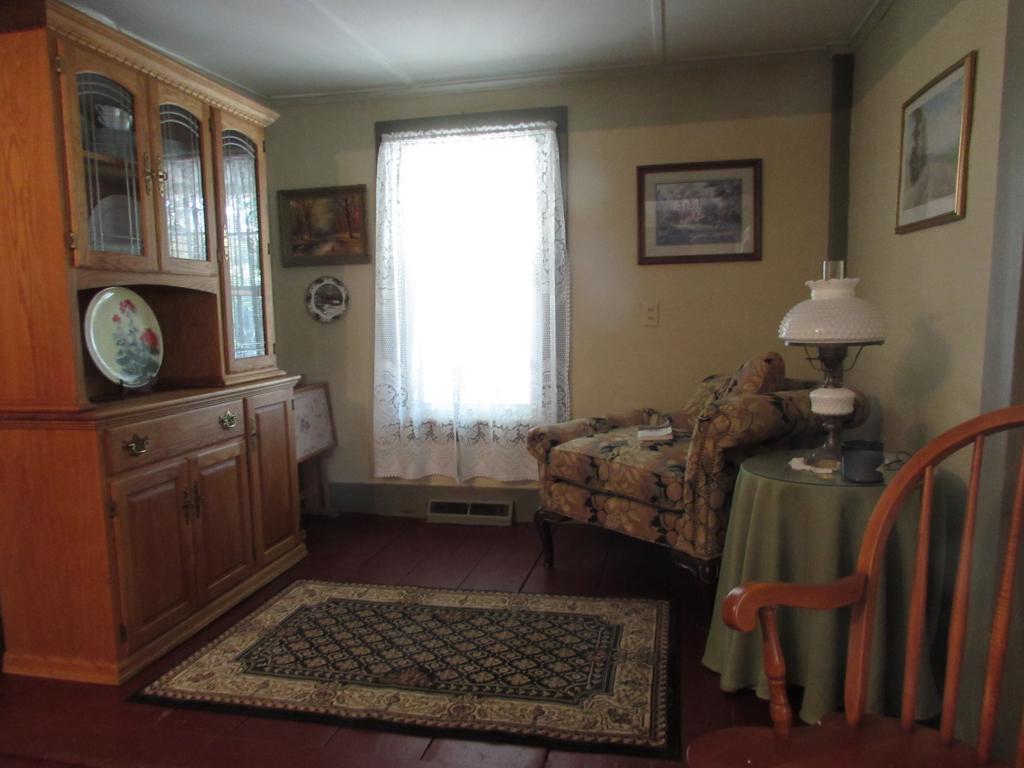 108 Center Street Wolfeboro, NH 03894 - Photo 11 of 33