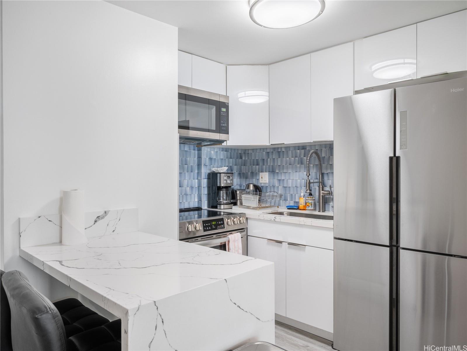 2572 Lemon Road, Unit 610 Honolulu, HI 96815 - Photo 14 of 24