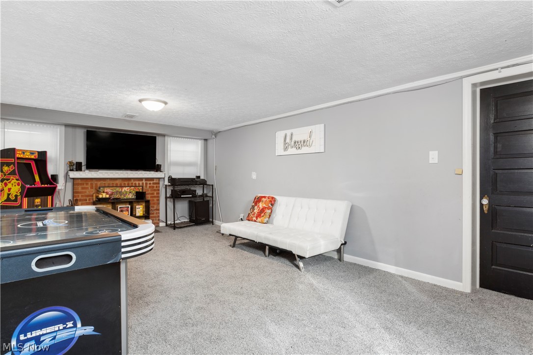 3651 Strathavon Road Cleveland, OH 44120 - Photo 29 of 35