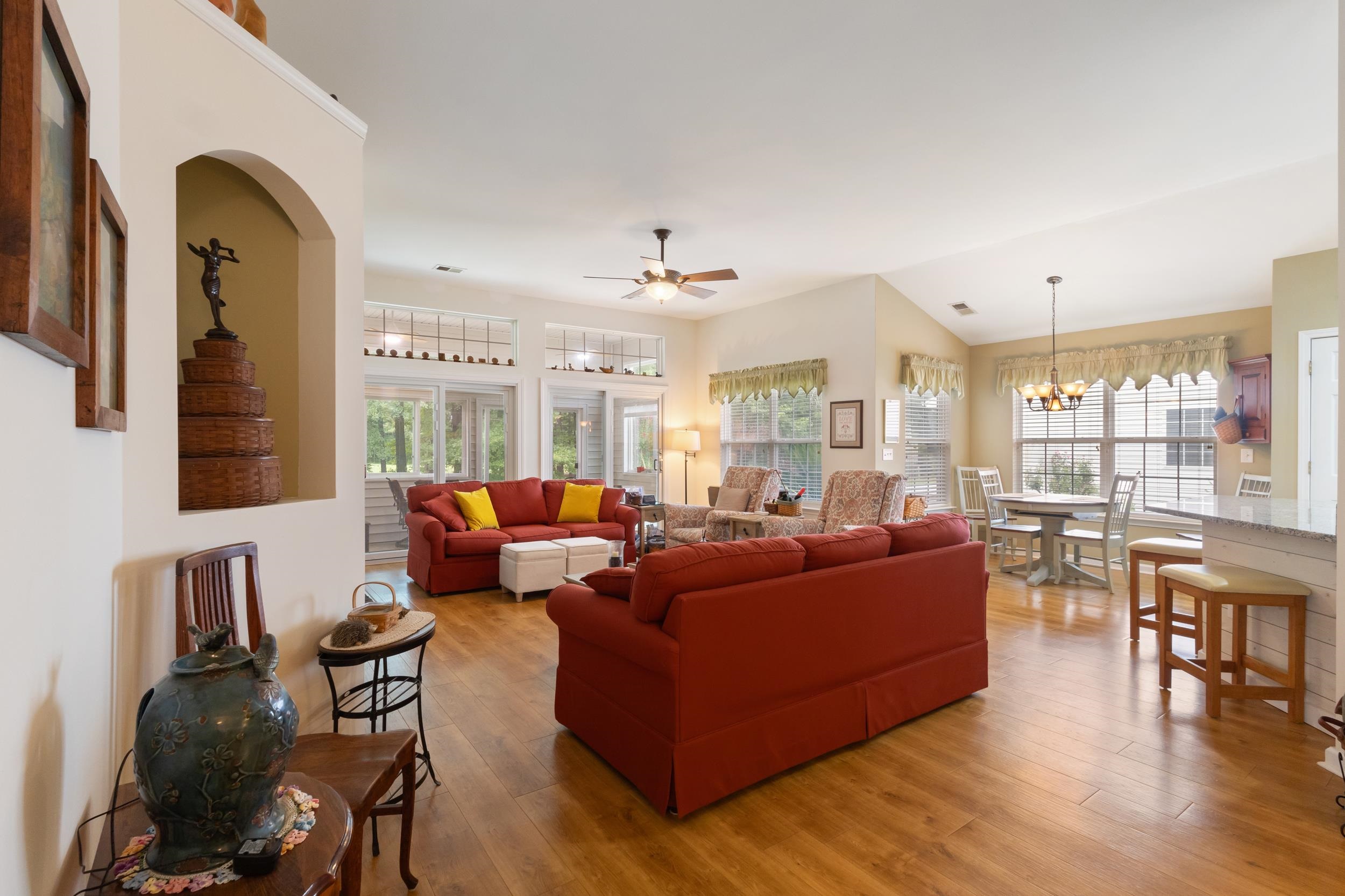 125 Seville Drive Murrells Inlet, SC 29576 - Photo 19 of 44