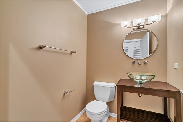 1040 West Adams Street, Unit 608 Chicago, IL 60607 - Photo 16 of 24