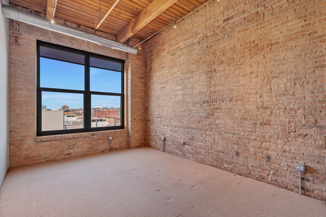 1040 West Adams Street, Unit 608 Chicago, IL 60607 - Photo 9 of 24