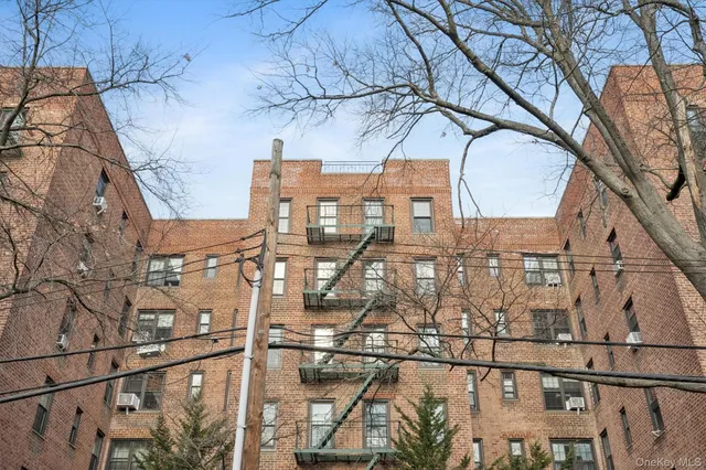 a view of a large building