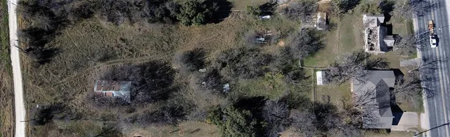 $525,000 | 1306 East Central Avenue, Comanche, TX 76442