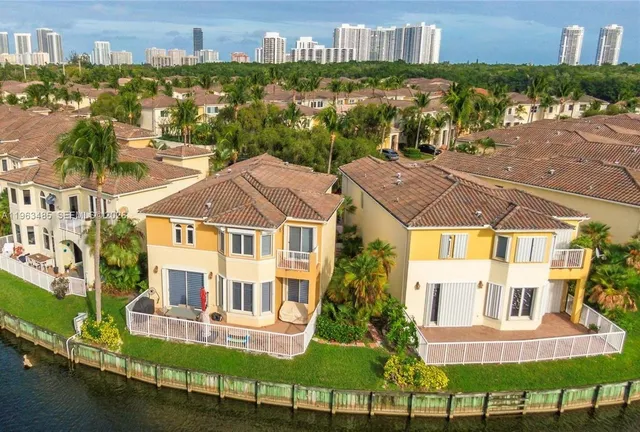 $8,400 | Aventura Lakes, Aventura, FL 33180