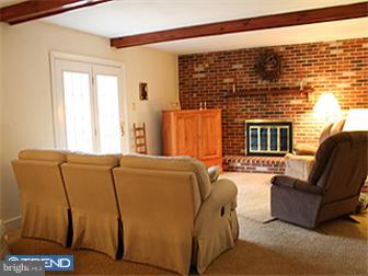 1539 Evans Road Pottstown, PA 19465 - Photo 7 of 10 Family Room