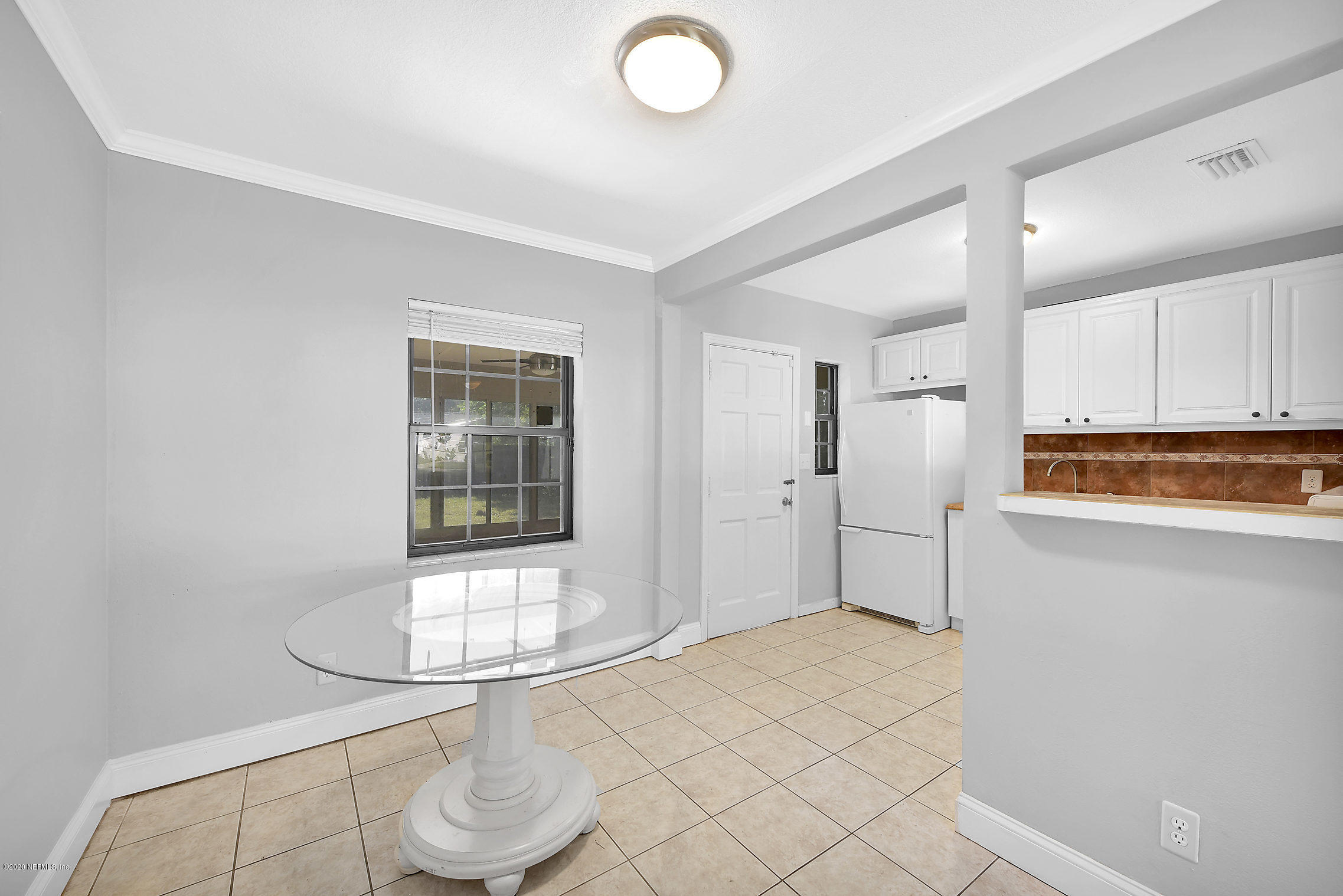 517 Glynlea Road Jacksonville, FL 32216 - Photo 11 of 27 011-517GlynleaRoad-Jacksonville-FL-32216