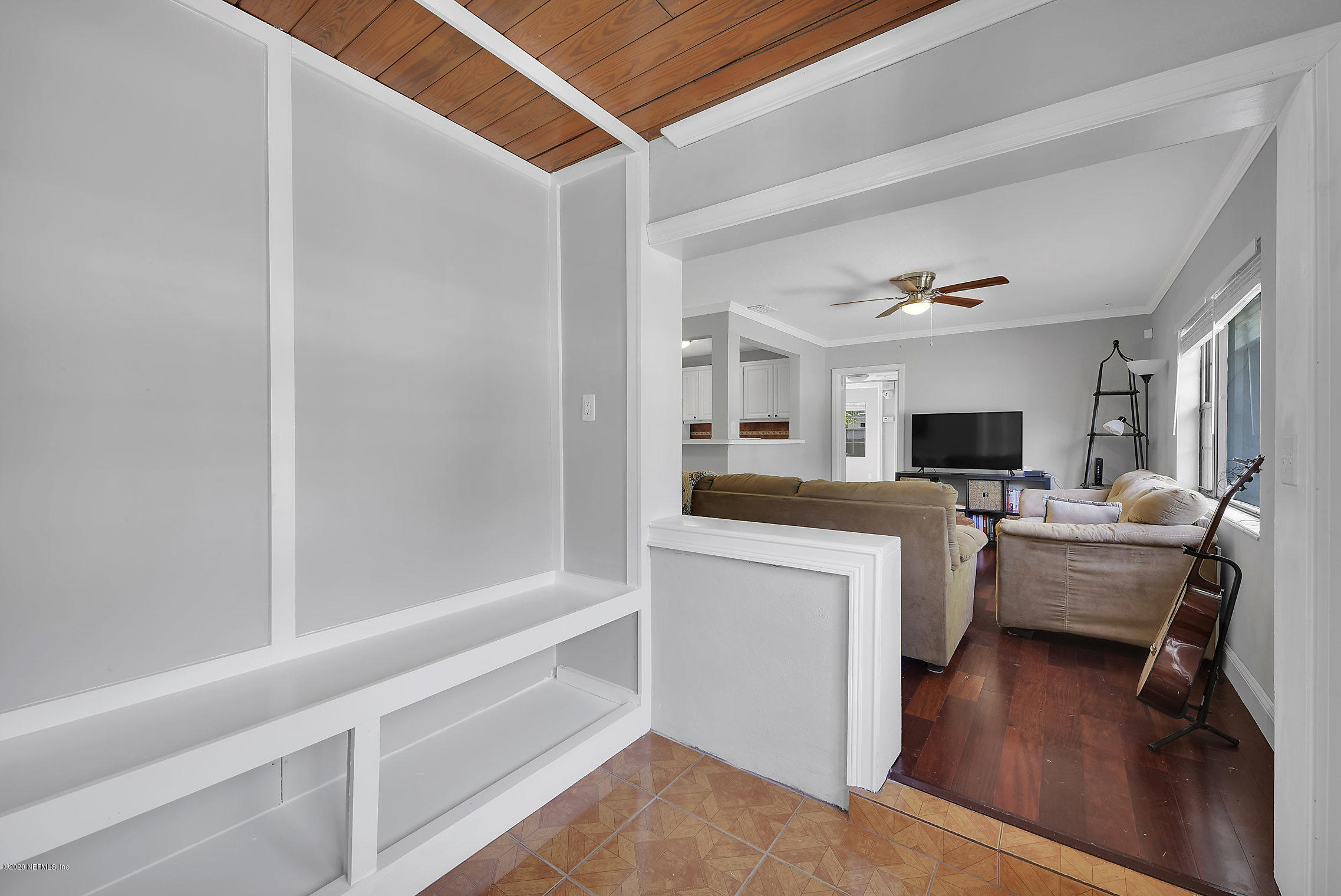 517 Glynlea Road Jacksonville, FL 32216 - Photo 6 of 27 006-517GlynleaRoad-Jacksonville-FL-32216