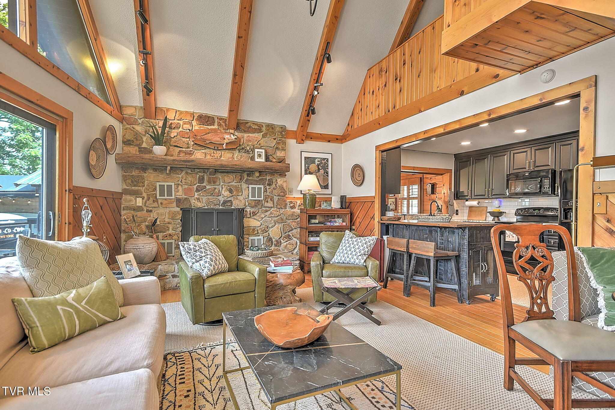 814 Summer Sound Road Piney Flats, TN 37686 - Photo 15 of 104 16-web-or-mls-814 Summer Sound BS-11