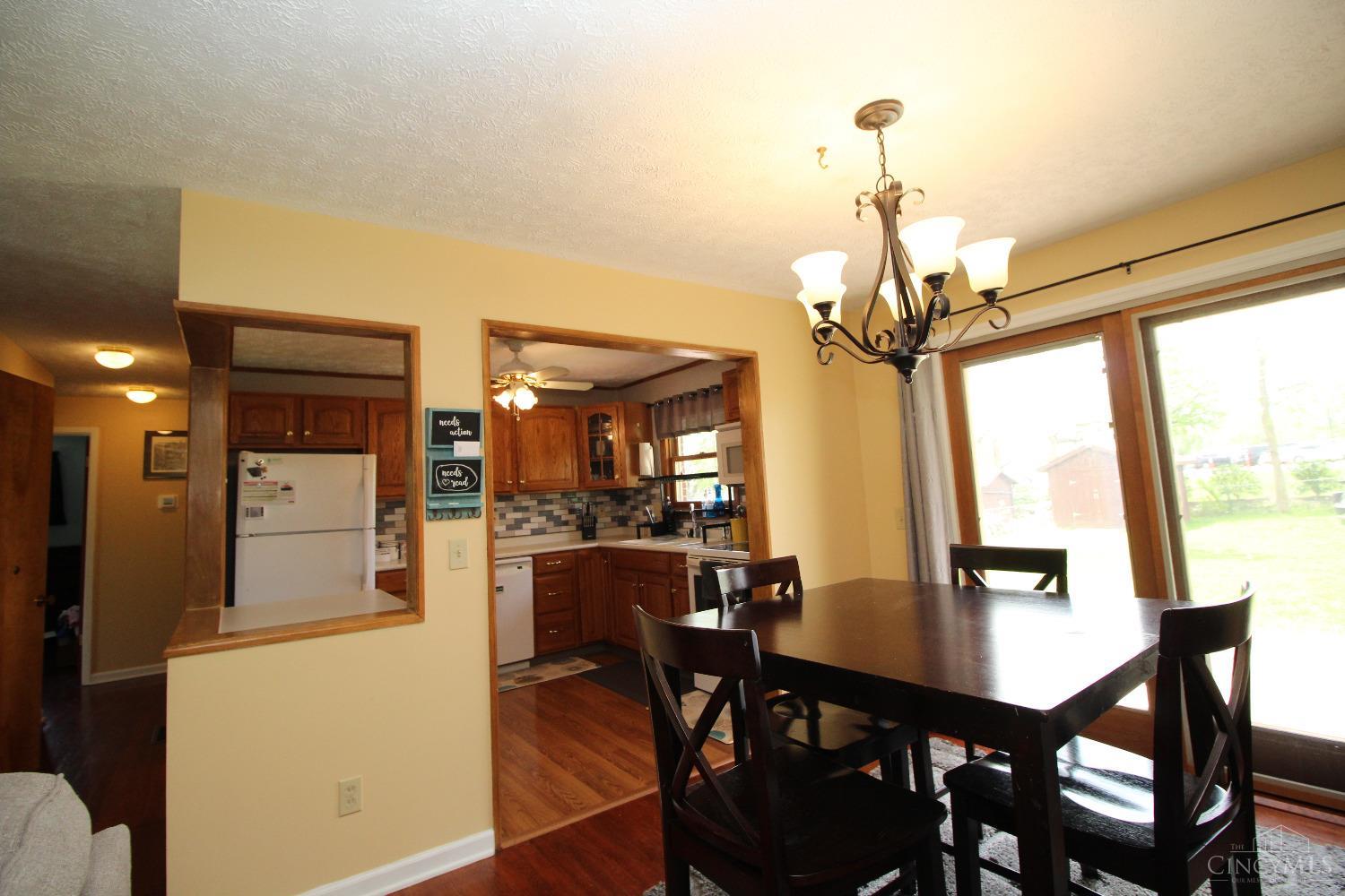 45 Hadley Road Greenhills, OH 45218 - Photo 9 of 23 Gallery Image 9