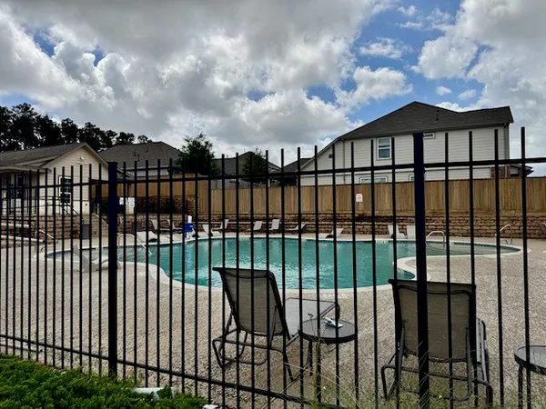 $285,000 | 4314 McGregor Blf Lane, Conroe, TX 77304