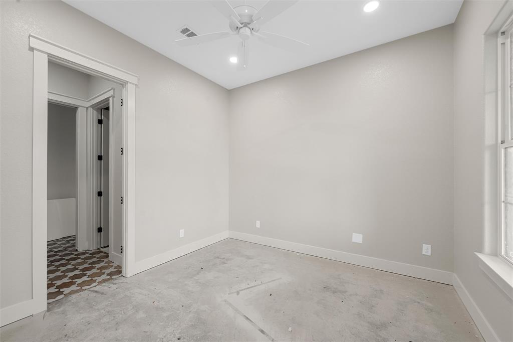 407 Lacek Mill Road China Spring, TX 76633 - Photo 5 of 12