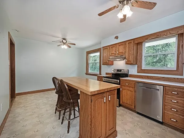 $500,000 | 353 Thompson Hill Road, Aliquippa, PA 15001