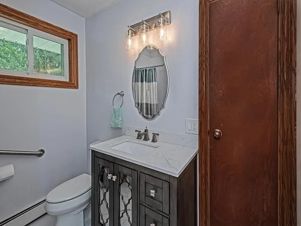 $500,000 | 353 Thompson Hill Road, Aliquippa, PA 15001