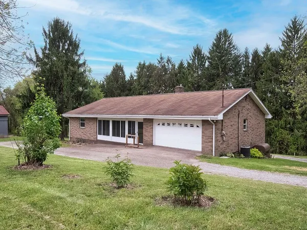 $500,000 | 353 Thompson Hill Road, Aliquippa, PA 15001