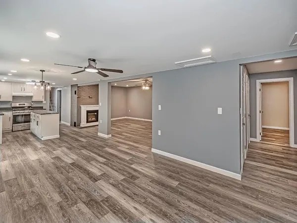$500,000 | 353 Thompson Hill Road, Aliquippa, PA 15001