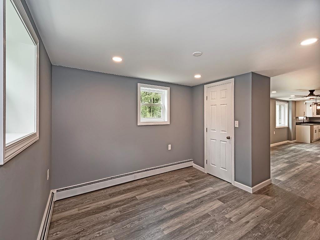 353 Thompson Hill Road Aliquippa, PA 15001 - Photo 32 of 50 Den
