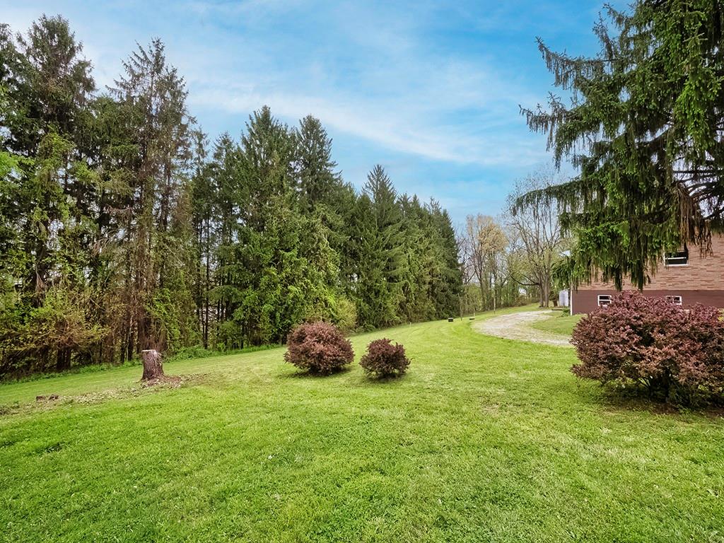 353 Thompson Hill Road Aliquippa, PA 15001 - Photo 44 of 50 Gallery Image 44