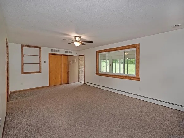 $500,000 | 353 Thompson Hill Road, Aliquippa, PA 15001