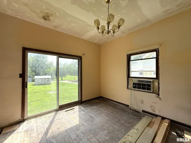 $29,900 | 208 South Main Street, Avon, IL 61415