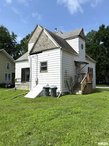 $29,900 | 208 South Main Street, Avon, IL 61415