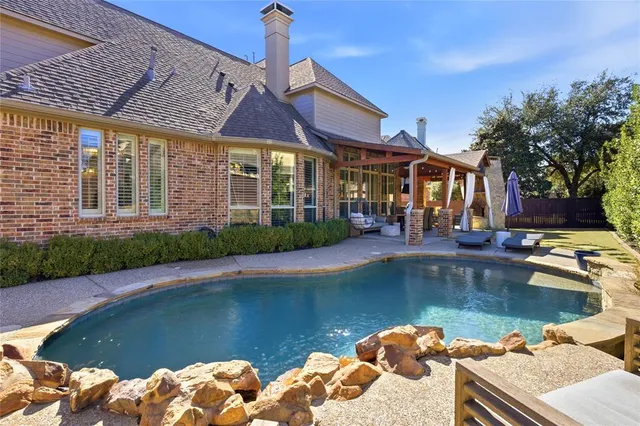 $1,075,000 | 3308 Drip Rock Drive, McKinney, TX 75070