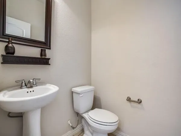 $2,150 | 6541 Federal Hall Street, Plano, TX 75023
