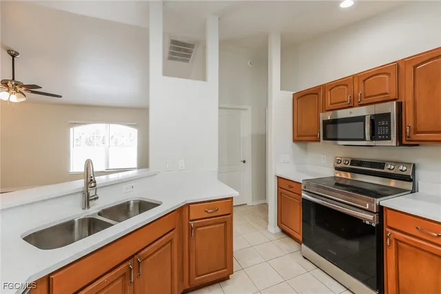 $1,845 | 1581 South Chamberlain Boulevard, North Port, FL 34286