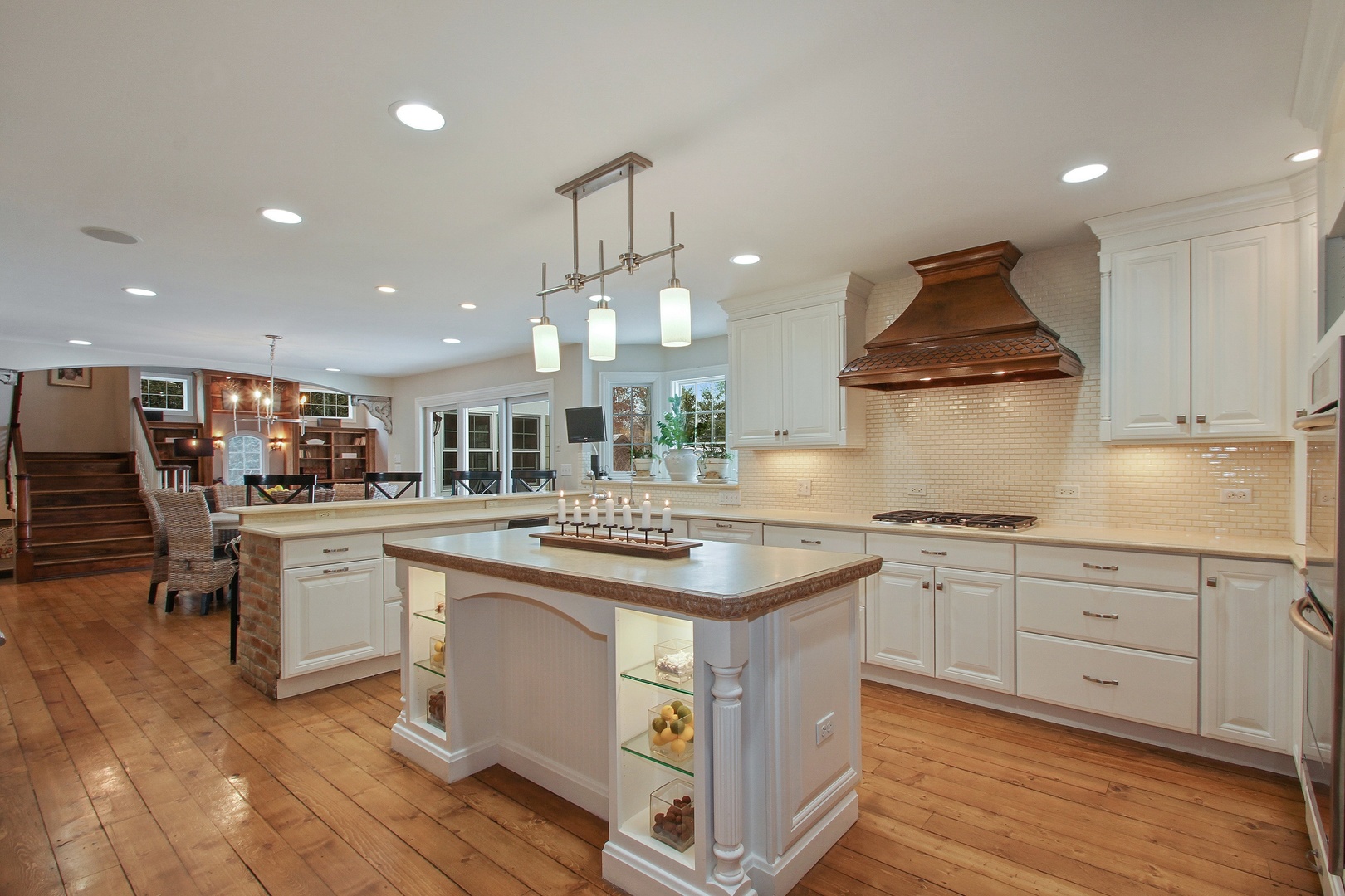 619 Wagner Road Glenview, IL 60025 - Photo 13 of 48