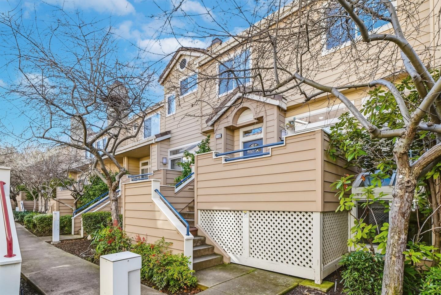 1163 La Rochelle Terrace, Unit F Sunnyvale, CA 94089 - Photo 2 of 36