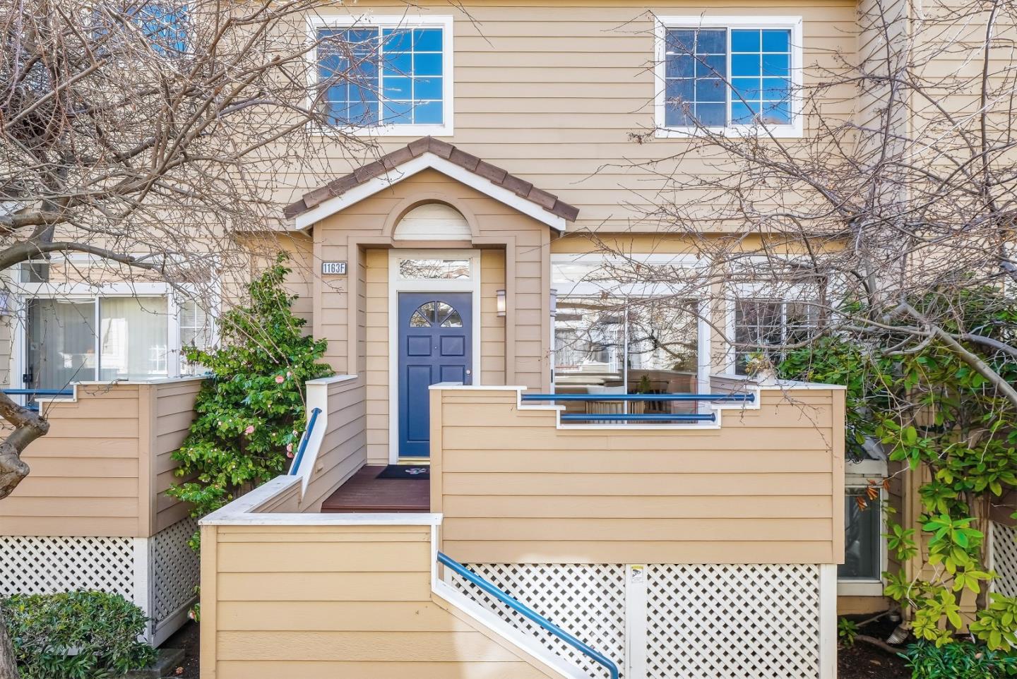 1163 La Rochelle Terrace, Unit F Sunnyvale, CA 94089 - Photo 3 of 36