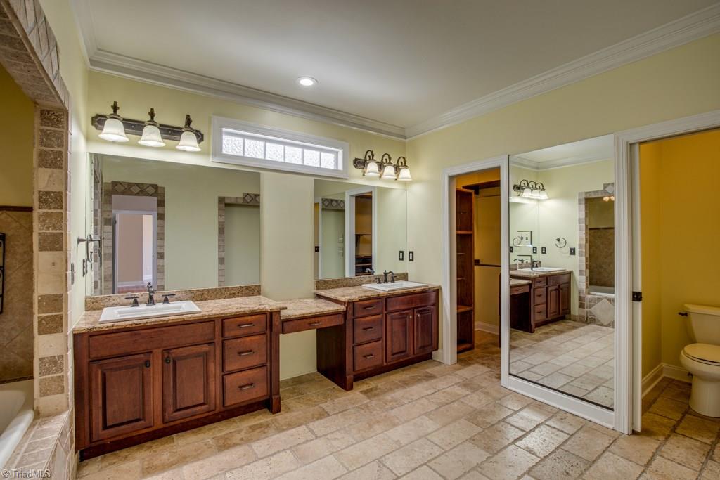124 Live Oaks Road Advance, NC 27006 - Photo 15 of 30 Gallery Image 15