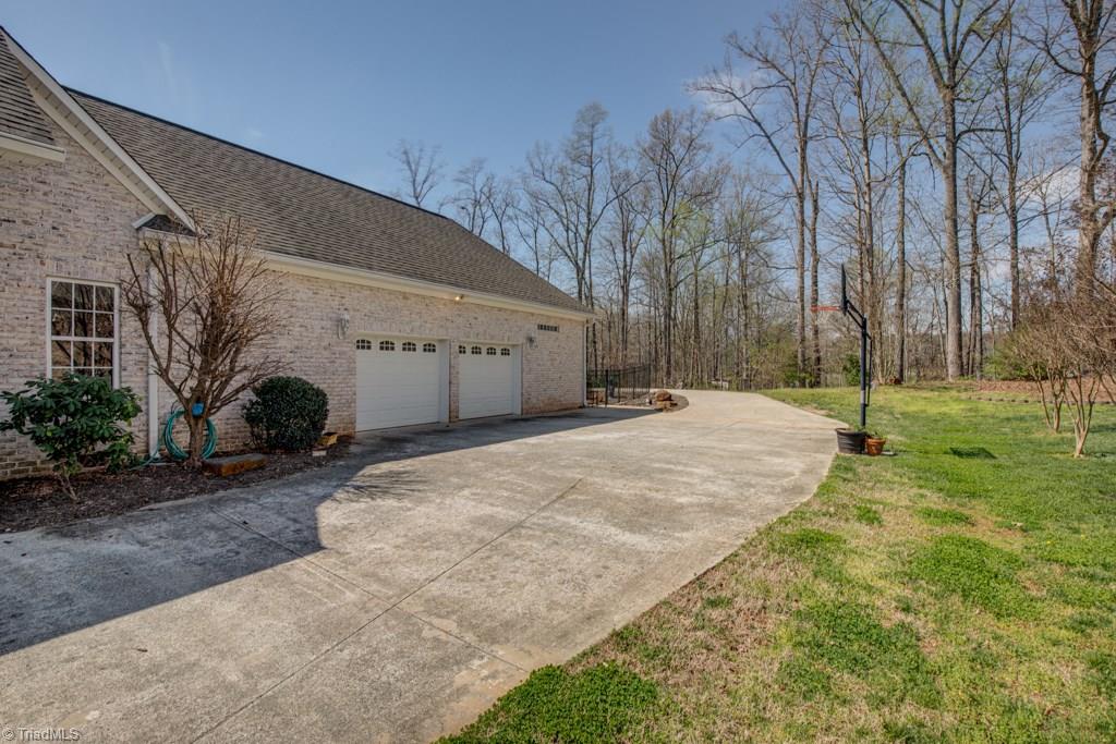 124 Live Oaks Road Advance, NC 27006 - Photo 26 of 30 Gallery Image 26