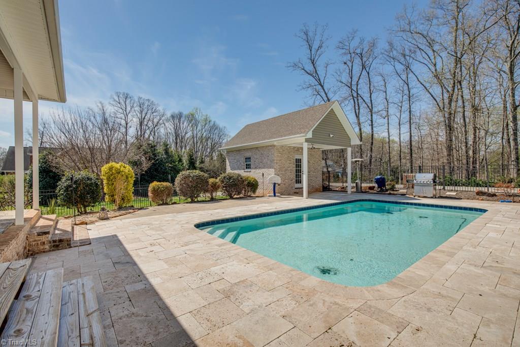 124 Live Oaks Road Advance, NC 27006 - Photo 28 of 30 Gallery Image 28