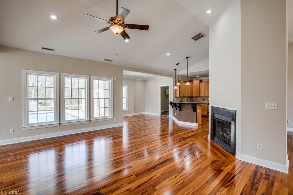 124 Live Oaks Road Advance, NC 27006 - Photo 4 of 30 Gallery Image 4
