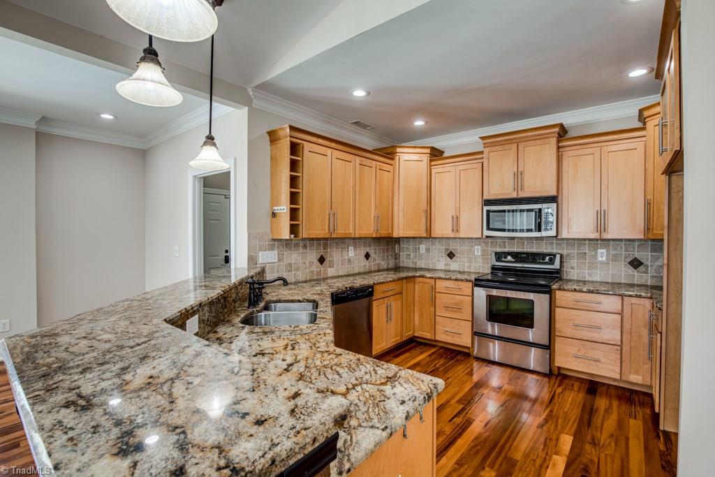 124 Live Oaks Road Advance, NC 27006 - Photo 9 of 30 Gallery Image 9