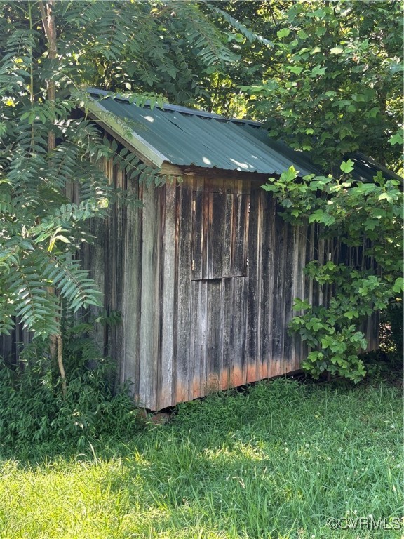 2695 Bethel Church Road Green Bay, VA 23942 - Photo 5 of 39