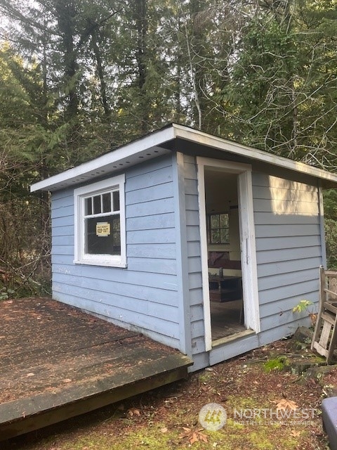 4110 Cooper Point Road Northwest Olympia, WA 98502 - Photo 6 of 7 Gallery Image 6