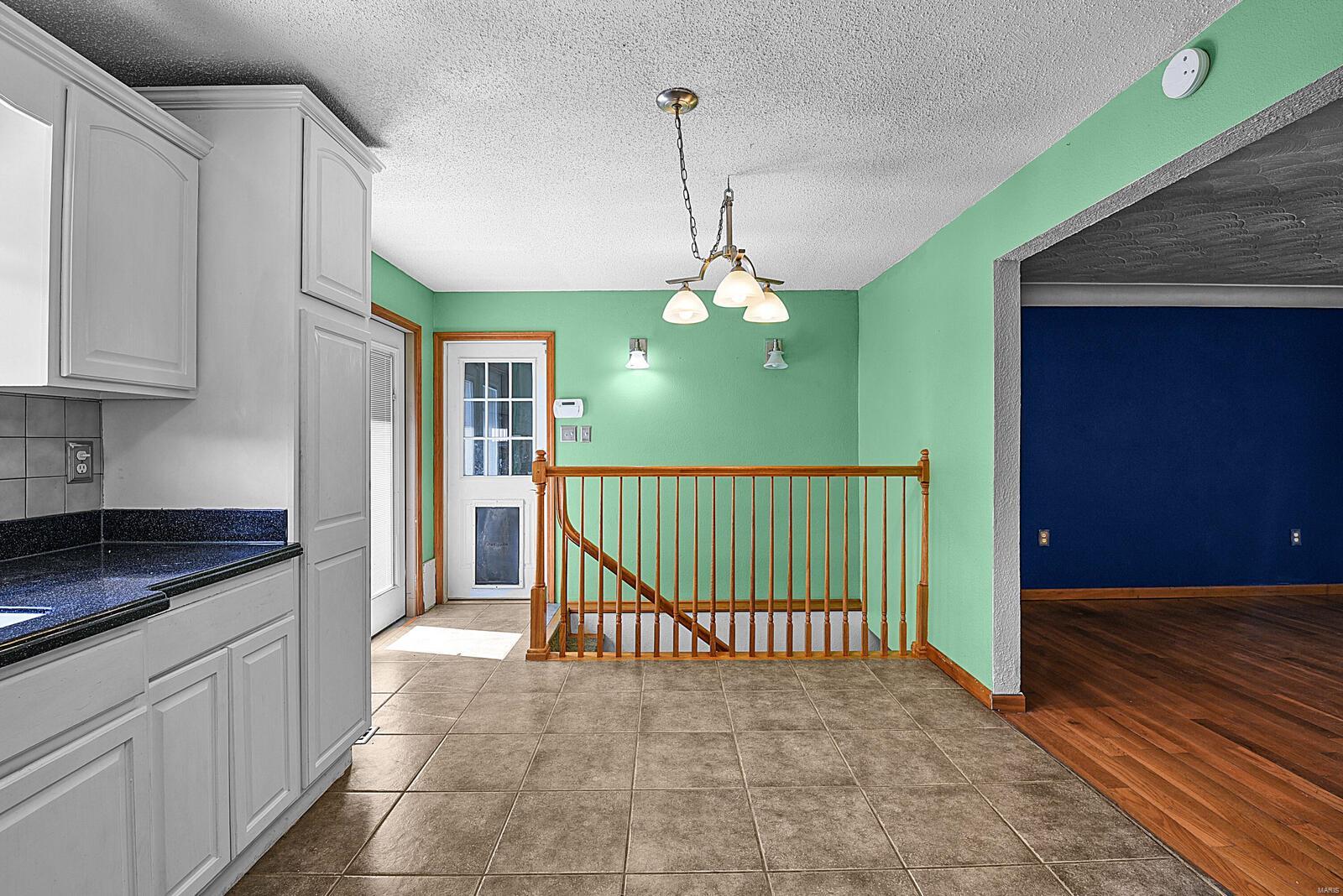 5154 Old Alton Road Granite City, IL 62040 - Photo 6 of 26 Gallery Image 6