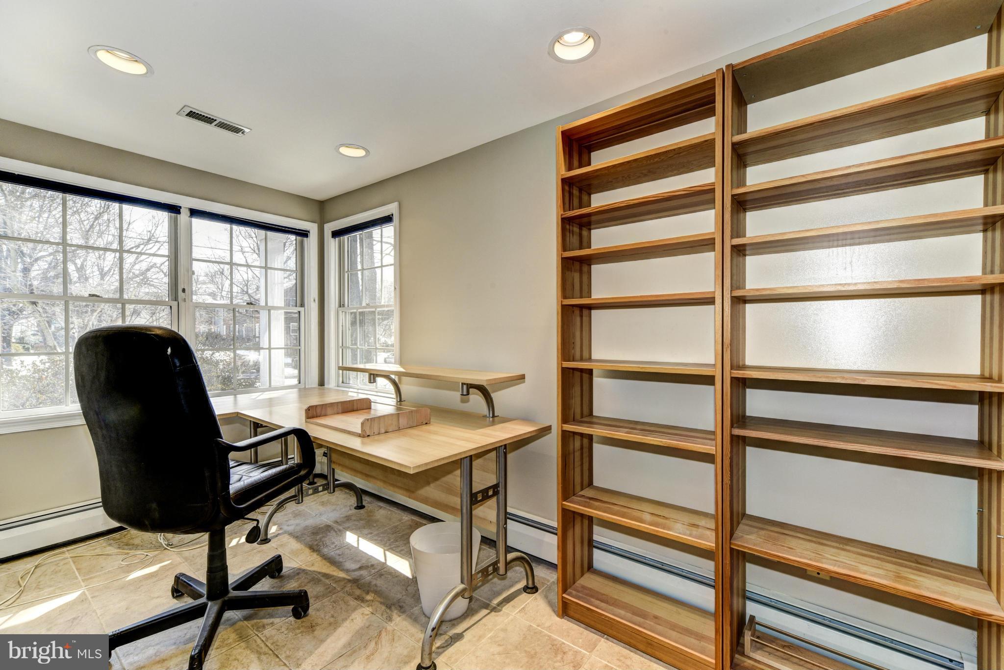 6716 Fairfax Road Chevy Chase, MD 20815 - Photo 12 of 27 office