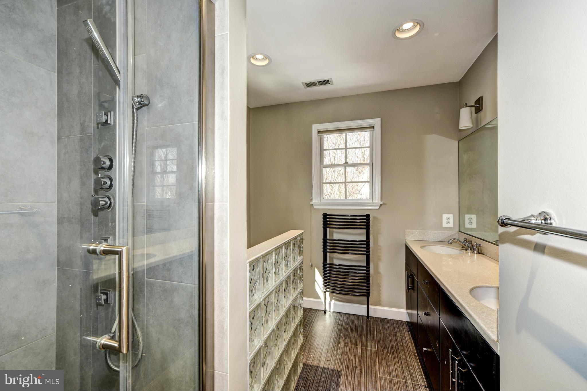 6716 Fairfax Road Chevy Chase, MD 20815 - Photo 15 of 27 Bath (Master)