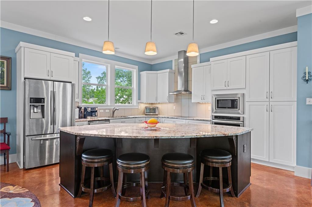 633 Ramon Street Mandeville, LA 70448 - Photo 12 of 34