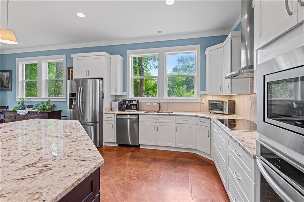 633 Ramon Street Mandeville, LA 70448 - Photo 13 of 34