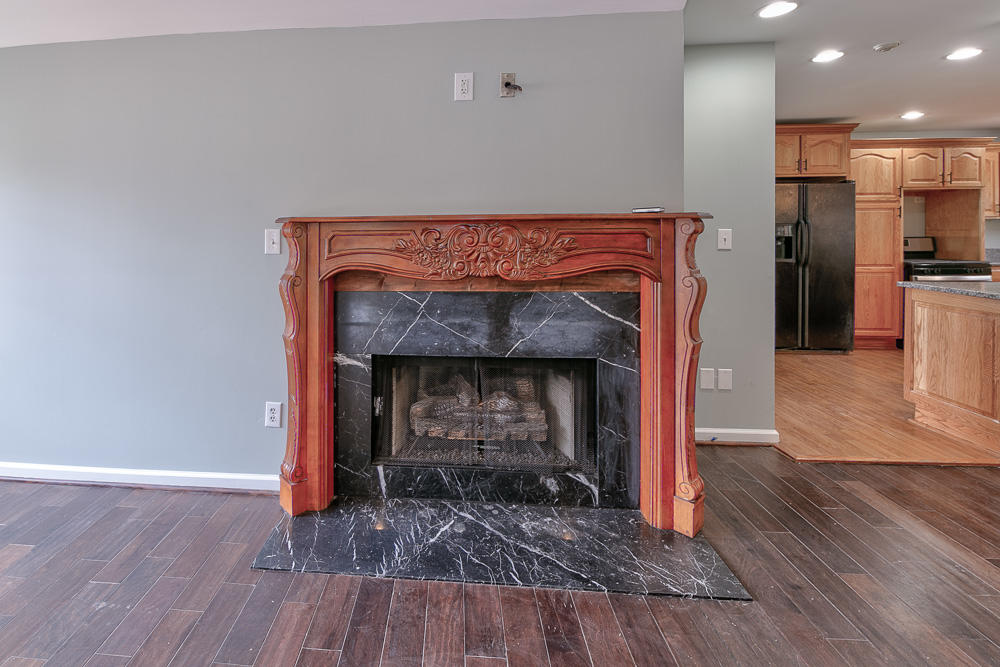 61 Rains Circle Summerville, GA 30747 - Photo 10 of 34 Gas Fireplace