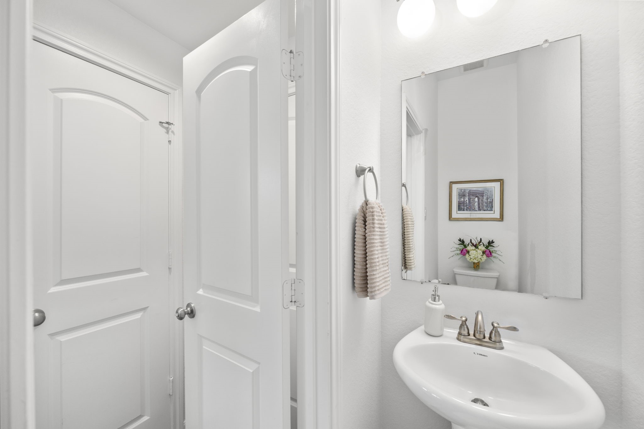 16239 Rattlesnake Run Trail Cypress, TX 77433 - Photo 9 of 37 Downstairs half bath