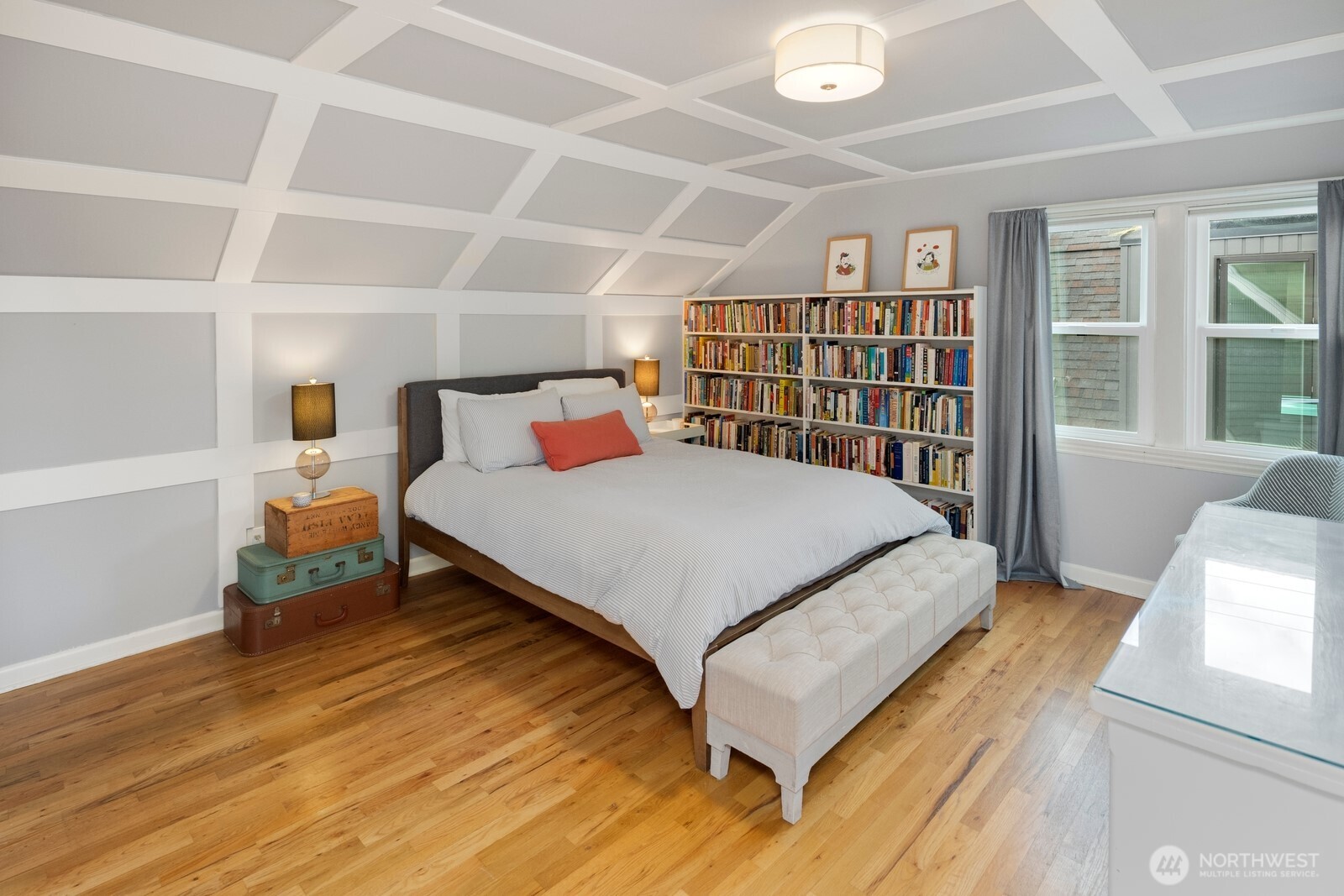 3249 27th Avenue West Seattle, WA 98199 - Photo 24 of 40